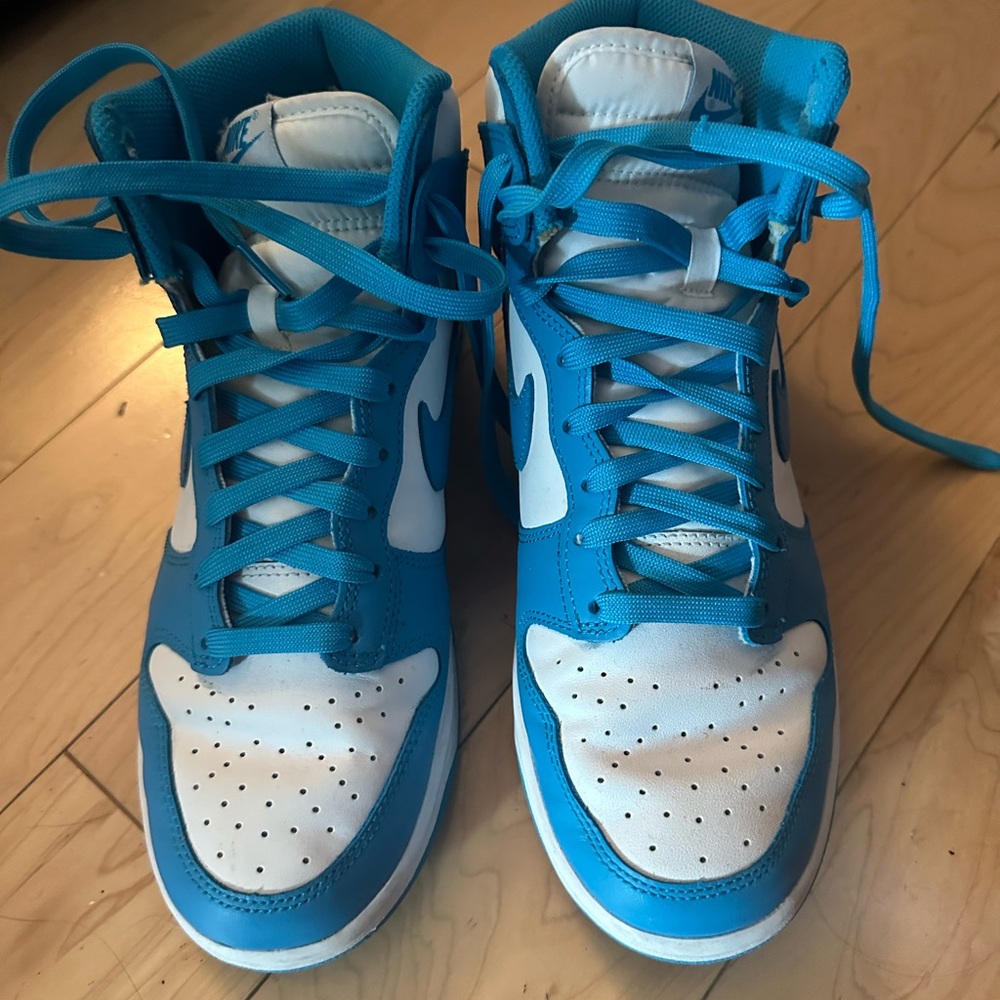 Nike dunks - Picture 2 of 3